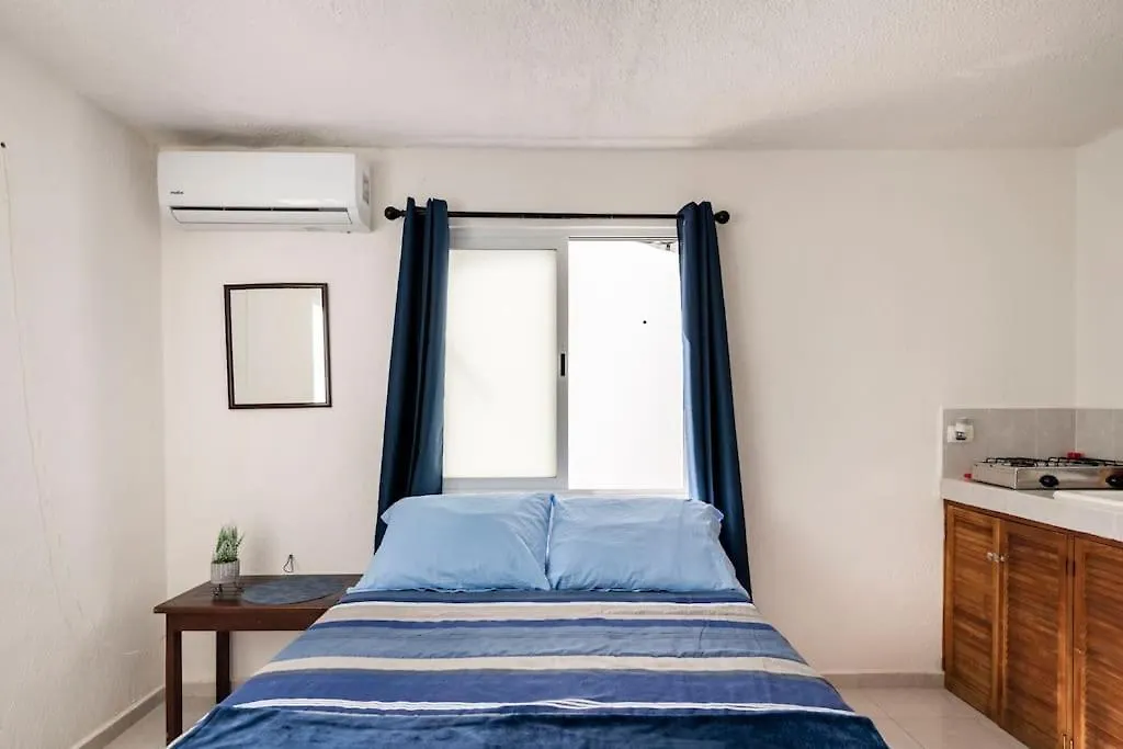 Micro Studio Perfect For Backpackers, Couples, 3 Min Drive To Playa El Nino Cancun 0*,  Mexico