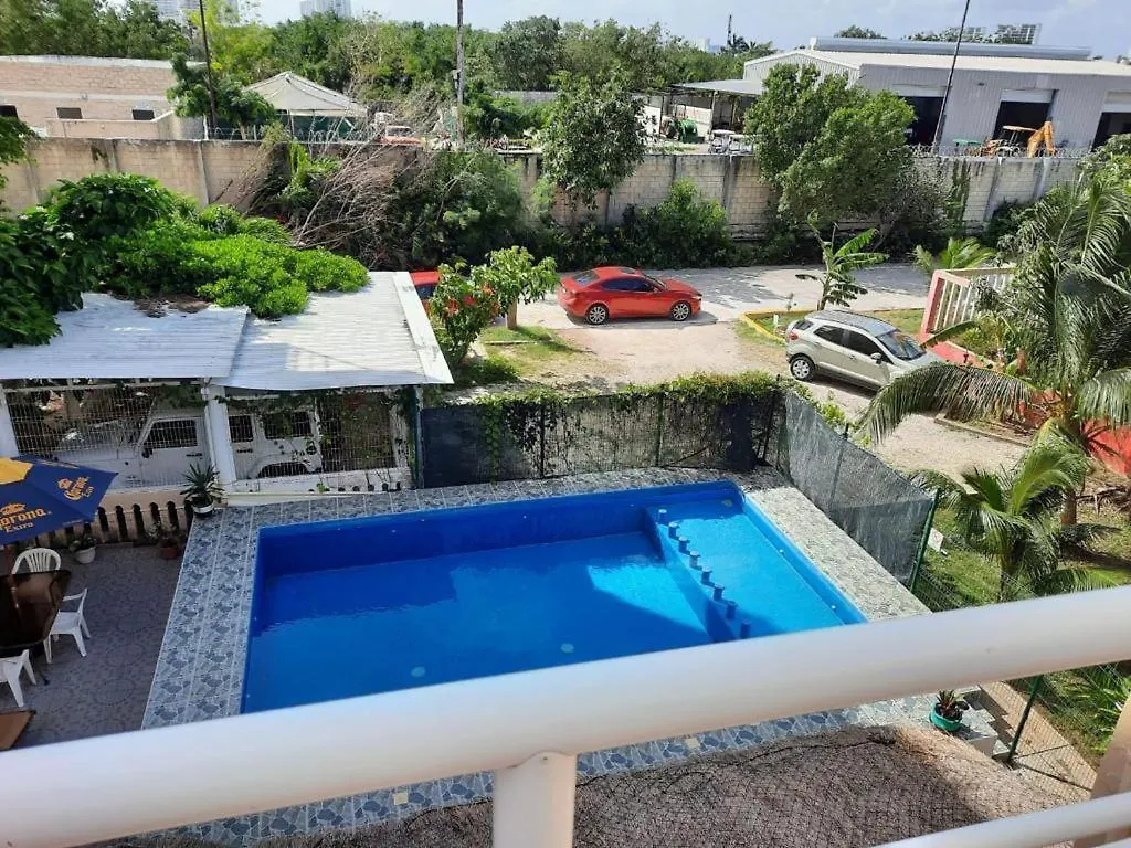Micro Studio Perfect For Backpackers, Couples, 3 Min Drive To Playa El Nino Cancun Apartment